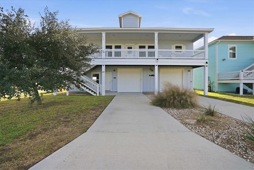 217 Lands End St, Rockport, TX, 78382-9769 | Card Image