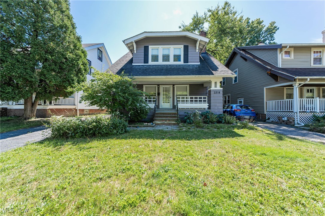 Altamont Ave, Cleveland, OH 44118