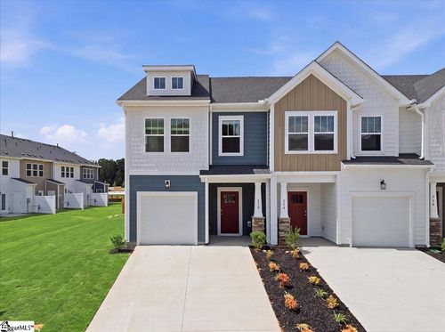 228 Ridgelea Street, Fountain Inn, SC, 29644 | Card Image