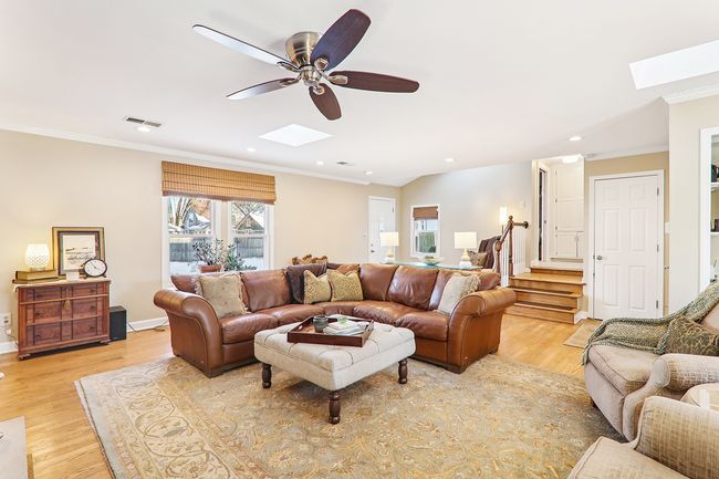 107 Anderson Blvd, House other with 3 bedrooms, 3 bathrooms and 2 parking in Geneva IL | Image 5