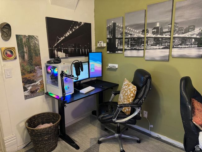 View of office area | Image 16