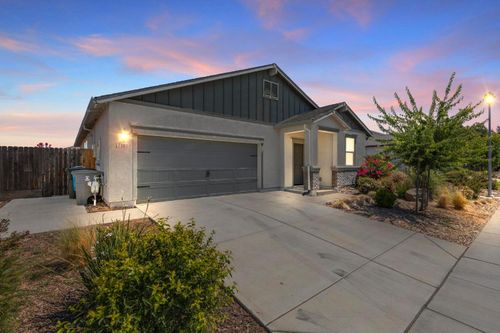 2363 Redgold St, Marysville, CA, 95901-8420 | Card Image