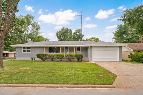 1963 S Westwood Ave, Springfield, MO, 65807-2320 | Card Image