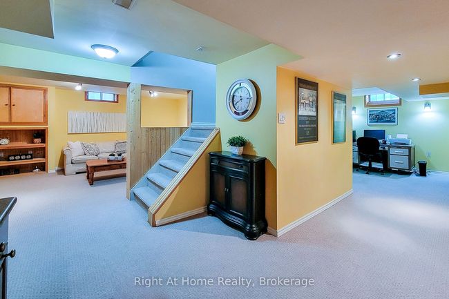 133 Lavender Dr, House other with 5 bedrooms, 3 bathrooms and 2 parking in Ancaster ON | Image 46
