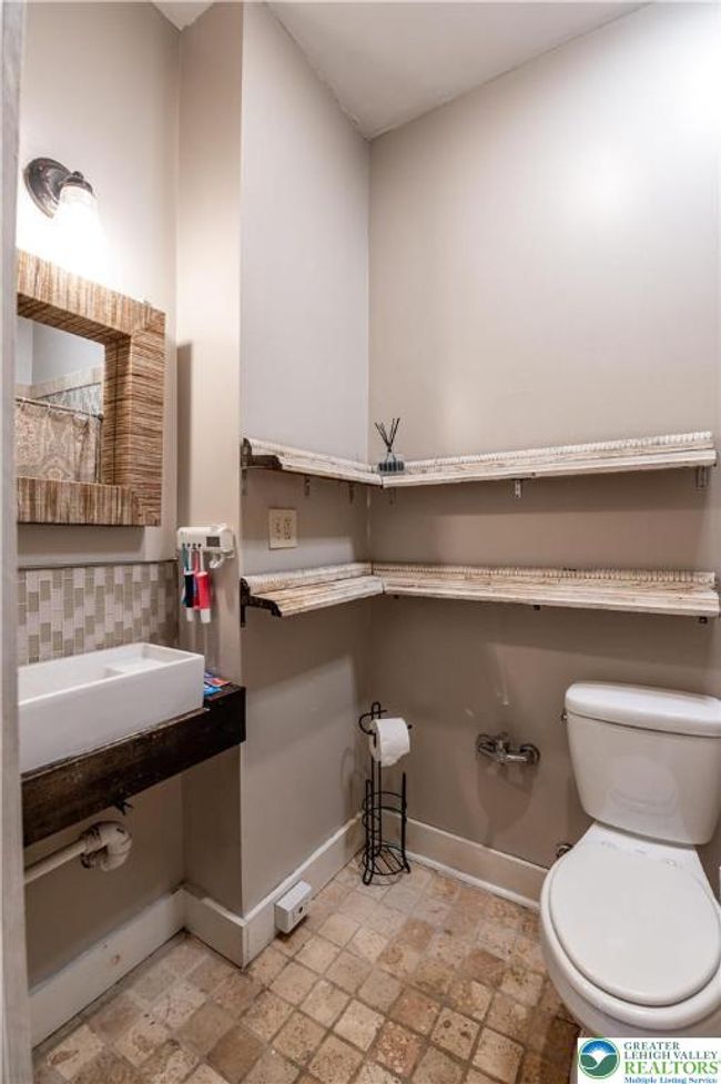 3150 Newburg Rd, House other with 5 bedrooms, 4 bathrooms and null parking in Nazareth PA | Image 51
