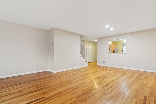 2 - 2 Chestnut Dr, Condo with 3 bedrooms, 3 bathrooms and null parking in Niantic CT | Image 11