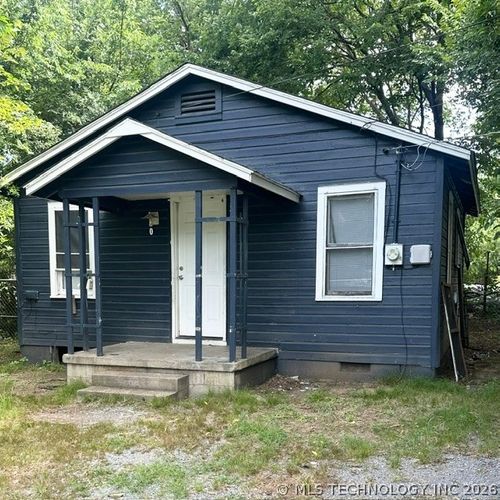 306 W Jones Ave, Calera, OK, 74730-1399 | Card Image