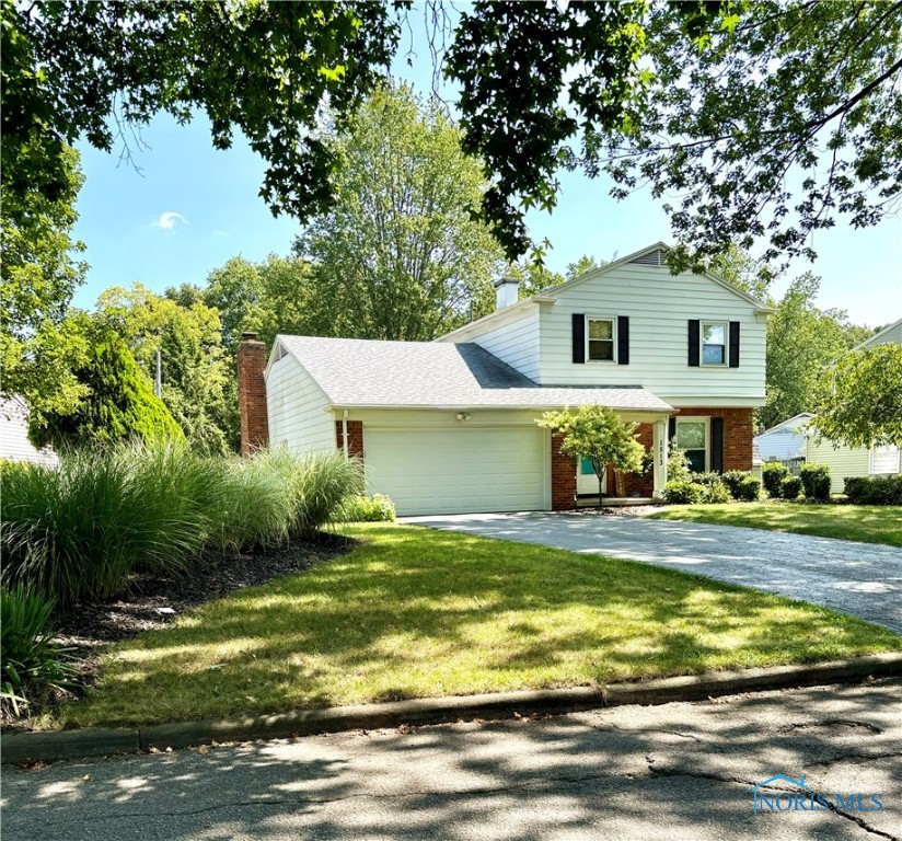 Heatherton Dr, Toledo, OH 43614