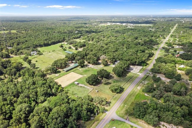 11046 Kitten Trl, Home with 3 bedrooms, 2 bathrooms and null parking in HUDSON FL | Image 17
