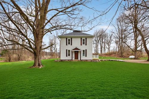 7371 Reynolds Rd, Horton, MI, 49246-9504 | Card Image