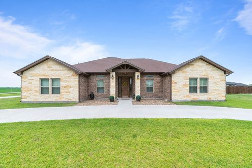 4108 Carlos Cir, Kingsville, TX, 78363-8912 | Card Image