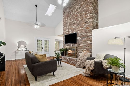 c4-3605 Hidden Dr, San Antonio, TX, 78217-4644 | Card Image