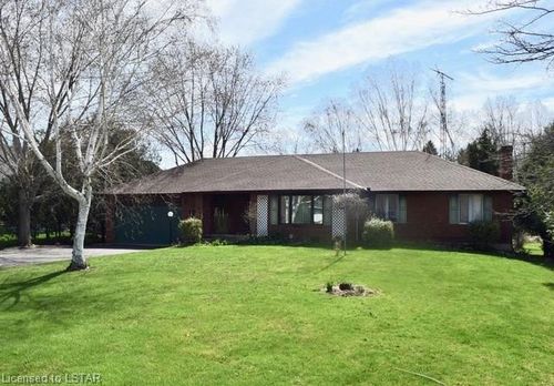 24781 Pioneer Line, West Lorne, ON, N0L2P0 | Card Image