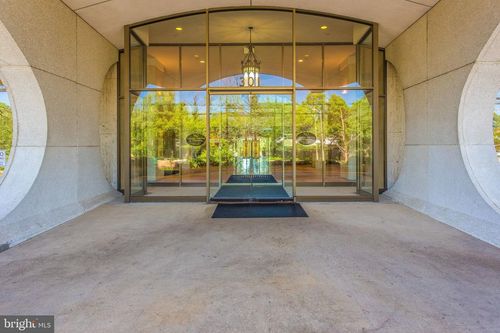 apt-208-301 N Beauregard St, ALEXANDRIA, VA, 22312-2908 | Card Image