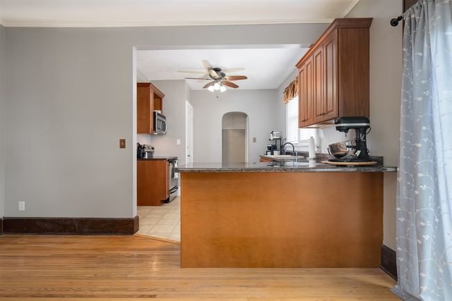 316 Pierce St, House other with 3 bedrooms, 2 bathrooms and 1 parking in Pontiac IL | Image 9
