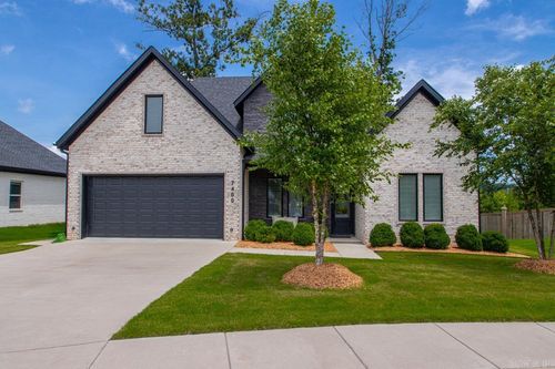 7400 Northwood Dr, Benton, AR, 72019-8909 | Card Image