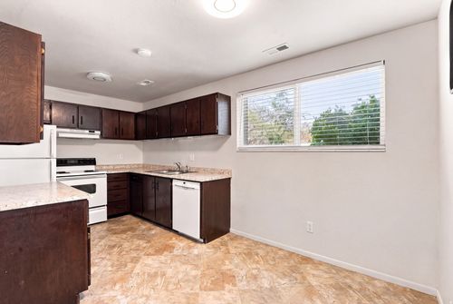 4-471 E 5600 S, Murray, UT, 84107-6296 | Card Image