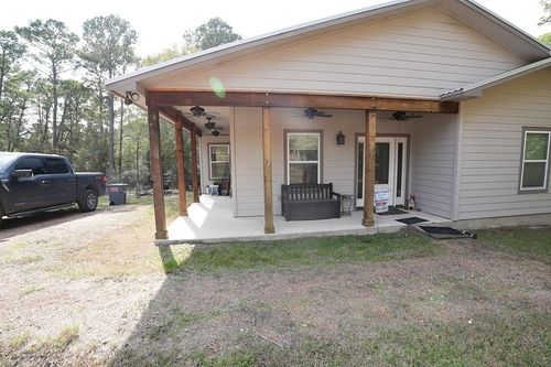 1120 Red Fox Road, La Grange, TX, 78945 | Card Image