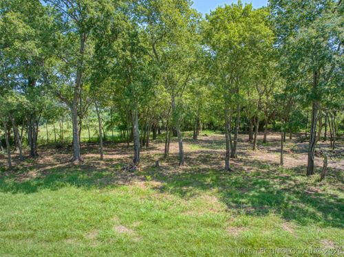 001 W Jones Ave, Calera, OK, 74730 | Card Image