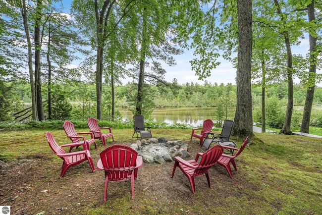 6836 Aarwood Trl Nw, House other with 4 bedrooms, 2 bathrooms and null parking in Rapid City MI | Image 52
