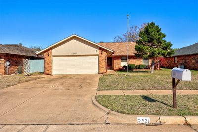 2821 Pinto Trail, House other with 3 bedrooms, 2 bathrooms and null parking in Edmond OK | Image 1