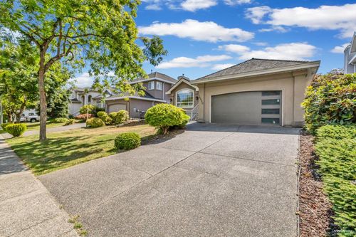 16950 103a Ave, Surrey, BC, V4N4N9 | Card Image