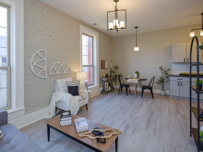 2C - 201 E Michigan Ave, Condo with 2 bedrooms, 1 bathrooms and null parking in Paw Paw MI | Image 5
