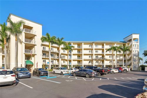 102-8800 Bay Pines Blvd, St Petersburg, FL, 33709-4009 | Card Image