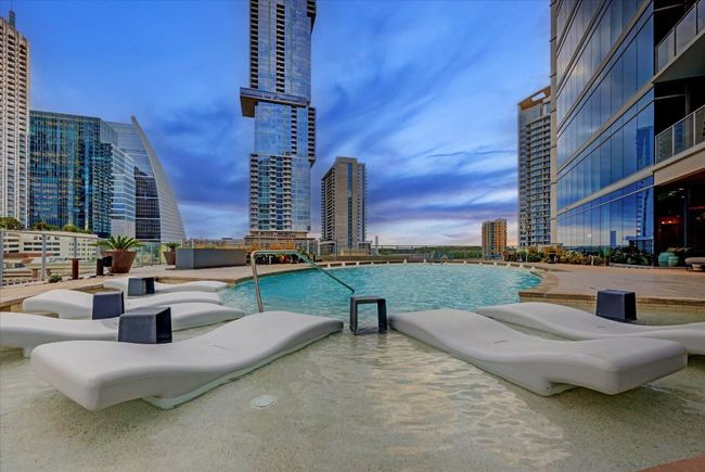 Resort style pool deck | Image 26