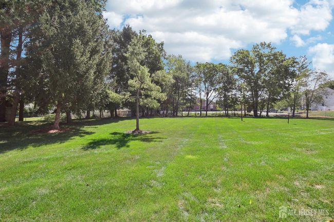 144 Nebula Rd, Townhouse with 2 bedrooms, 3 bathrooms and null parking in Piscataway NJ | Image 29