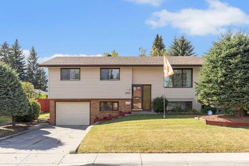 3303 Boulton Road Nw, Calgary, AB, T2L1M2 | Card Image