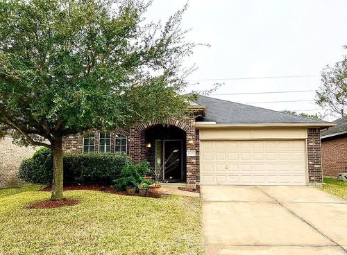 11907 Golden Lodge Ln, Houston, TX, 77066-3275 | Card Image