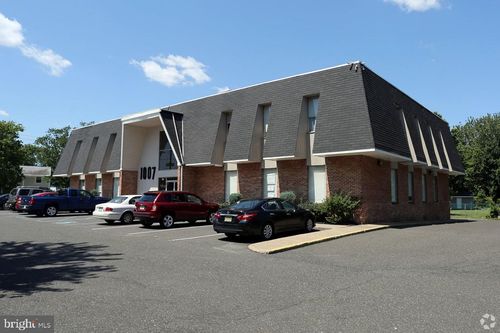 1007 Mantua Pike, West Deptford, NJ, 08096-3963 | Card Image