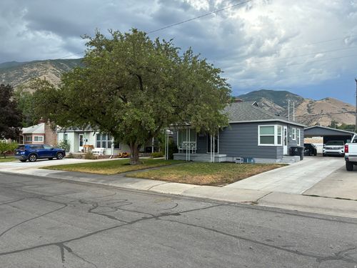 692 Brookside Dr, Springville, UT, 84663-2350 | Card Image