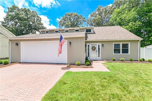 3 Kenilworth Dr, Hampton, VA, 23666-1865 | Card Image