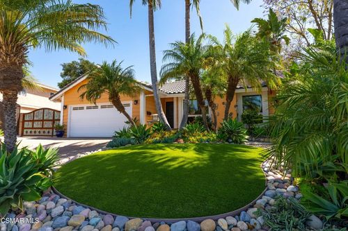 3303 Holloway St, Newbury Park, CA, 91320-5436 | Card Image