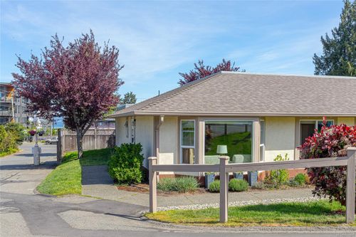 4-100 Abbey Lane, Parksville, BC, V9P1N4 | Card Image