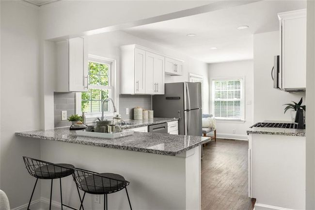 1170 Westmont Rd Sw, House other with 3 bedrooms, 2 bathrooms and null parking in Atlanta GA | Image 6