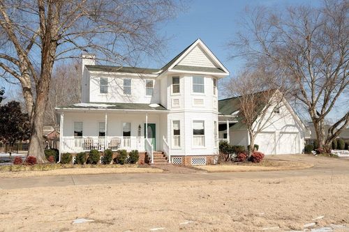 608 River Oaks Blvd, Searcy, AR, 72143-4550 | Card Image