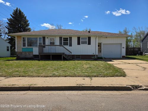 1409 2nd Street S, Dickinson, ND, 58601 | Card Image
