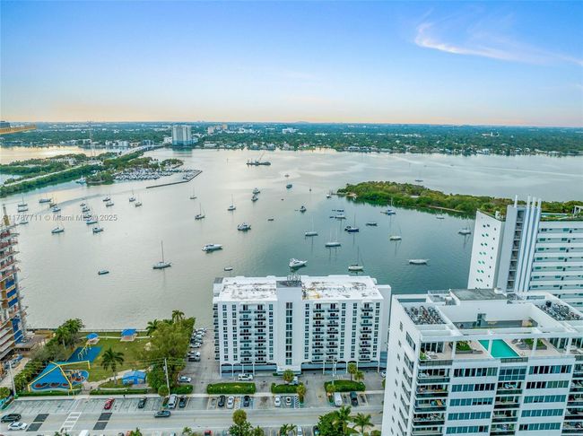 APT-602 - 7928 West Dr, Condo with 1 bedrooms, 1 bathrooms and null parking in North Bay Village FL | Image 60