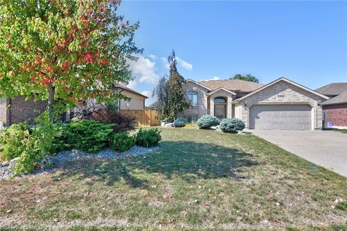 343 Piroli Cres, Belle River, ON, N0R1A0 | Card Image