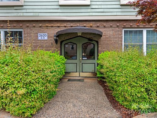 2620 Park Rd, Charlotte, NC, 28209-1343 | Card Image