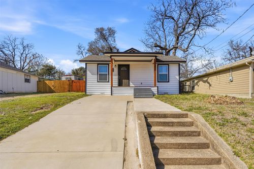 2637 Pine St, Dallas, TX, 75215-3835 | Card Image