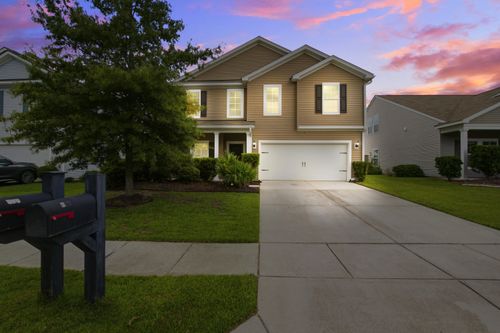 613 Zinnia Dr, Goose Creek, SC, 29445-7370 | Card Image