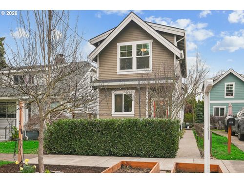 a-9212 N Polk Ave, Portland, OR, 97203-2363 | Card Image