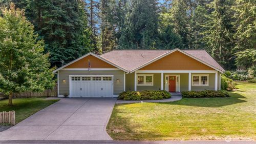 29216 Beach Dr Ne, Poulsbo, WA, 98370-6804 | Card Image
