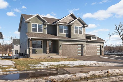 2164 Eustis St, Roseville, MN, 55113-3810 | Card Image