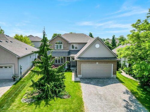 130 Highland Blvd, Caledonia, ON, N3W2P2 | Card Image