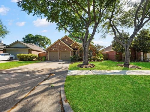 7211 Bethany Bay Dr, Missouri City, TX, 77459-4290 | Card Image